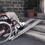 Дая Медицински Изделия Алуминиеви телескопични рампи за инвалидна количка с дължина от 89.5 до 152 см  