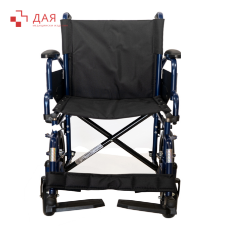 Инвалидна количка транспортна с чужда помощ 46 см дая еоод фронтален изглед